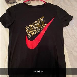 Nike Shirt